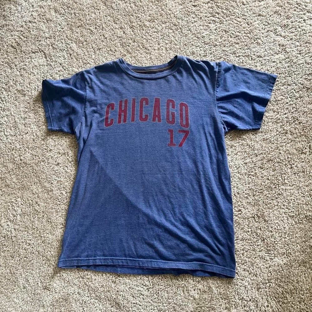 blue chicago 17 t shirt size M